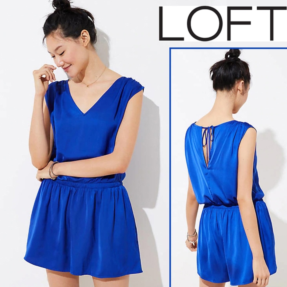 Loft Tie Back Romper blue size Medium, Large NWT